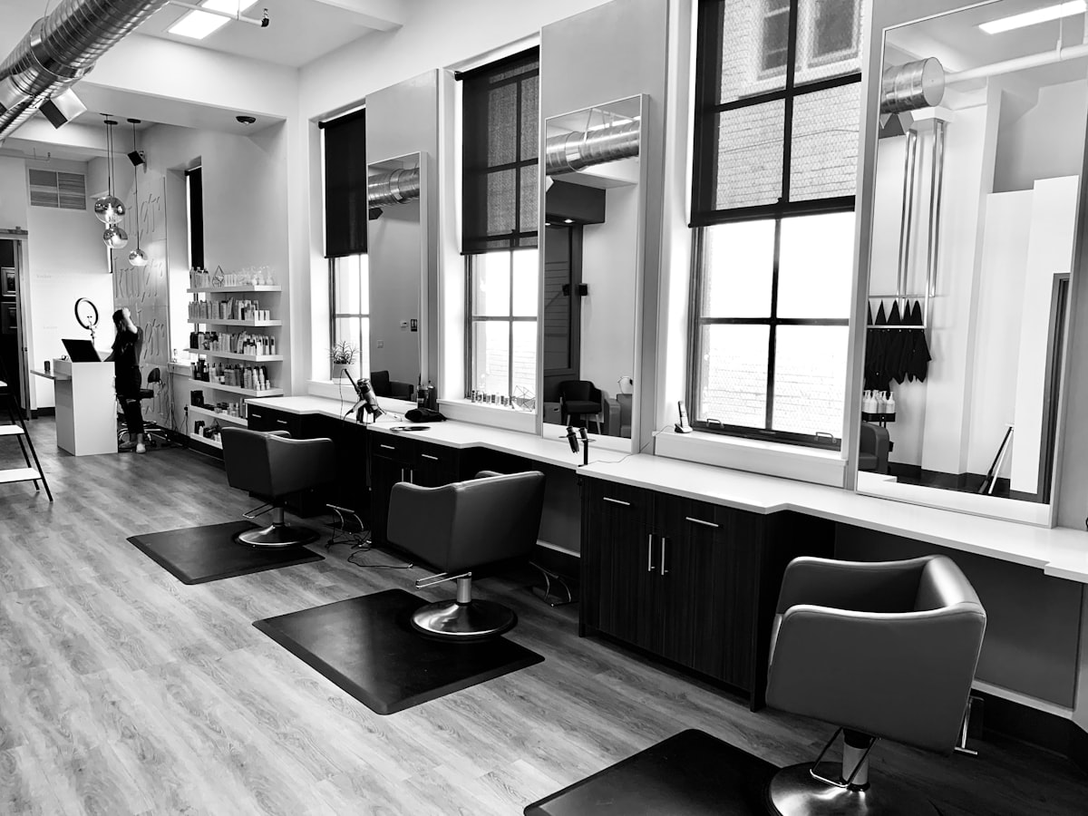 Salon interior